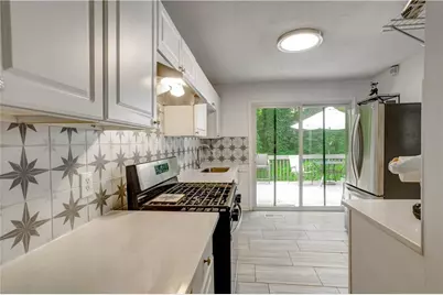 48 Trina Avenue NE, Kennesaw, GA 30144 - Photo 5