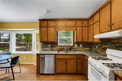 1501 Fieldrock Court, Lawrenceville, GA 30043 - Photo 5