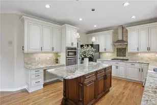 2059 Sugar Springs Dr, Lawrenceville, GA 30043 - Photo 19