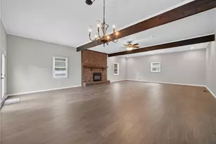 1610 Rose Garden Ln, Loganville, GA 30052 - Photo 7