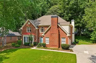 974 Laurel Springs Ln SW, Marietta, GA 30064 - Photo 3