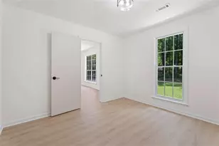 419 Marcella Ave, Sharpsburg, GA 30277 - Photo 9