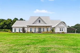 1475 Storey Ln, Jefferson, GA 30549 - Photo 3