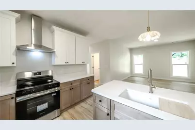 530 Tree Ridge, Carrollton, GA 30116 - Photo 7