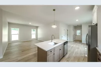 530 Tree Ridge, Carrollton, GA 30116 - Photo 3