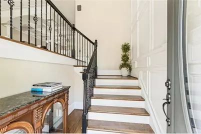 906 Dumaine Trace, Sandy Springs, GA 30328 - Photo 3