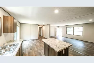 534 Tree Ridge, Carrollton, GA 30116 - Photo 5
