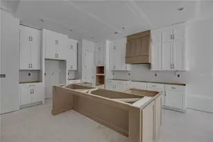 409 Lk Vis Dr, Statham, GA 30666 - Photo 9