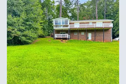 1665 Loch Lomond Trail SW, Atlanta, GA 30331 - Photo 3