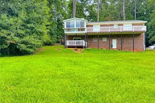 1665 Loch Lomond Trail SW, Atlanta, GA 30331 - Photo 3