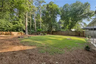 2272 Armand Rd NE, Atlanta, GA 30324 - Photo 25