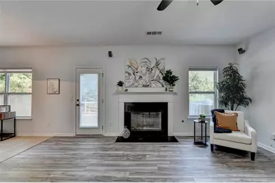 220 Nichols Drive, Suwanee, GA 30024 - Photo 31