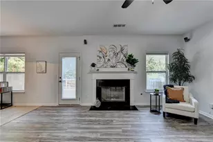 220 Nichols Dr, Suwanee, GA 30024 - Photo 31