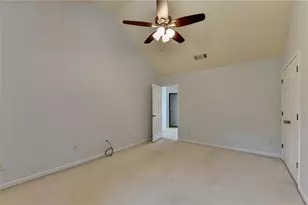 220 Nichols Dr, Suwanee, GA 30024 - Photo 47