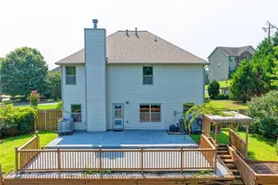 220 Nichols Dr, Suwanee, GA 30024 - Photo 67