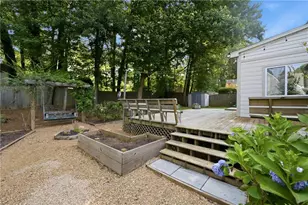 1816 Cres Hill Dr NW, Acworth, GA 30102 - Photo 7