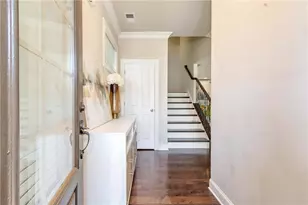 7875 Crown Point Dr, Alpharetta, GA 30005 - Photo 3