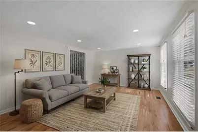 9470 Hillside Drive, Roswell, GA 30076 - Photo 5