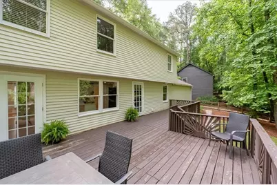 9470 Hillside Drive, Roswell, GA 30076 - Photo 13
