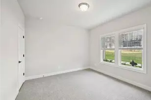 411 Elise Wy, Lawrenceville, GA 30045 - Photo 9
