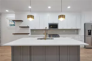 2170 Memorial Dr SE, Atlanta, GA 30317 - Photo 13
