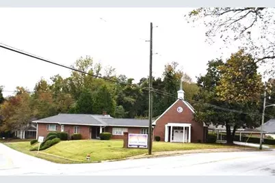 104 W Campbellton Street, Fairburn, GA 30213 - Photo 1