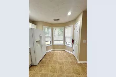 185 Weatherstone Drive, Woodstock, GA 30188 - Photo 5