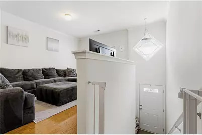 1524 Liberty Parkway NW, Atlanta, GA 30318 - Photo 3