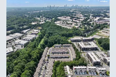 1524 Liberty Parkway NW, Atlanta, GA 30318 - Photo 49