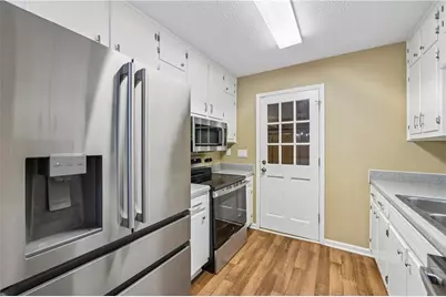714 Continental Drive, Lawrenceville, GA 30044 - Photo 17