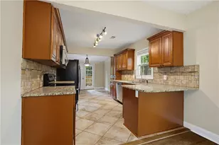 1799 Ellington St, Decatur, GA 30032 - Photo 9