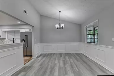 1122 Realm Lane, Lawrenceville, GA 30044 - Photo 15