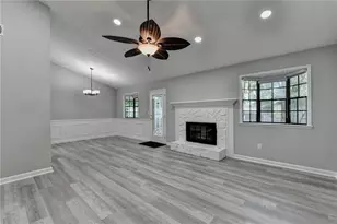 1122 Realm Ln, Lawrenceville, GA 30044 - Photo 7