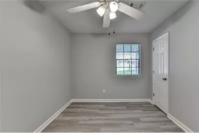1122 Realm Lane, Lawrenceville, GA 30044 - Photo 29