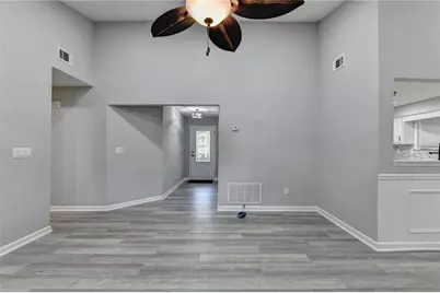 1122 Realm Lane, Lawrenceville, GA 30044 - Photo 11