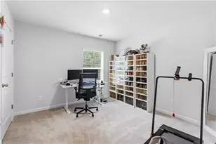 8293 Bluewater Dr, Fairburn, GA 30213 - Photo 21