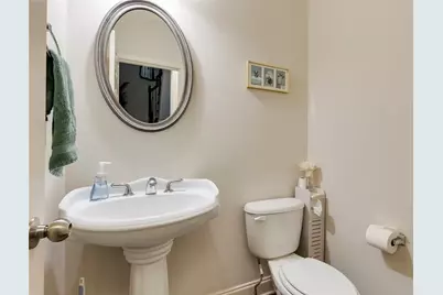 [Address not provided], Atlanta, GA 30342 - Photo 9