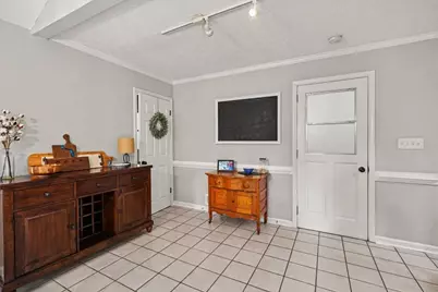 464 Horseshoe Circle SW, Lilburn, GA 30047 - Photo 17