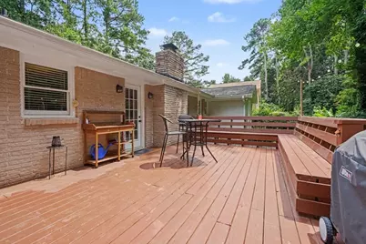 464 Horseshoe Circle SW, Lilburn, GA 30047 - Photo 7