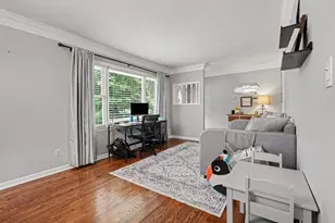 464 Horseshoe Cir SW, Lilburn, GA 30047 - Photo 13