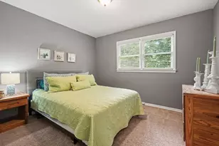 464 Horseshoe Cir SW, Lilburn, GA 30047 - Photo 23