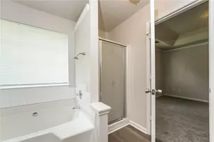 2676 Field Spring Dr, Lithonia, GA 30058 - Photo 9