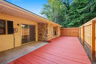 722 Longleaf Dr, Lawrenceville, GA 30046 - Photo 17