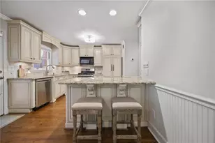 2201 Defoors Mill Dr NW, Atlanta, GA 30318 - Photo 9