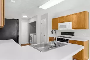 5180 Sky Ridge Way, Cumming, GA 30041 - Photo 19