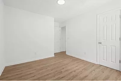 3291 Wintercreeper Drive, Lithonia, GA 30038 - Photo 15