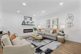 3291 Wintercreeper Dr, Lithonia, GA 30038 - Photo 5