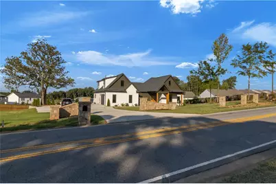 524 Martins Chapel Road, Lawrenceville, GA 30045 - Photo 3