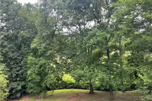 2329 Elmwood Cir SE, Atlanta, GA 30339 - Photo 11