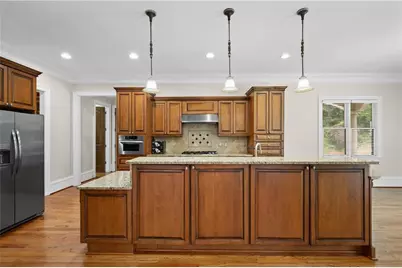 3880 Stratford Walk Circle NE, Atlanta, GA 30342 - Photo 15